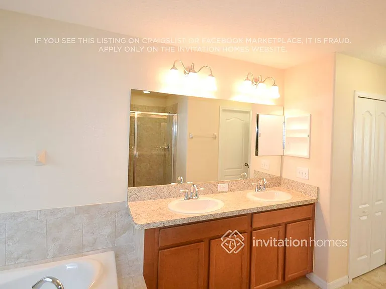 12008 Streambed Dr — Photo 9
