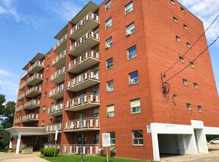 Aberdeen Court Apartments, Hamilton, ON L8P 2S3