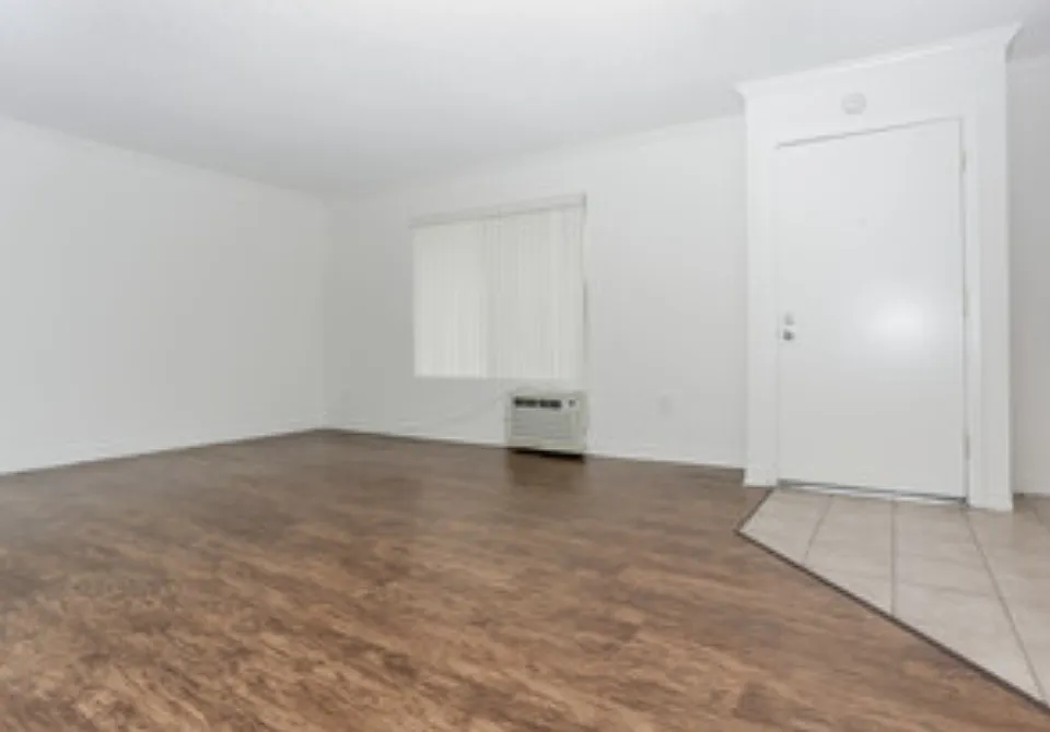 Pine Ridge Apartments