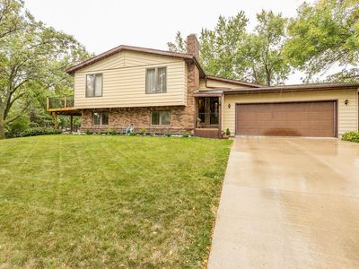 913 6th Ave W, West Fargo, ND, 58078