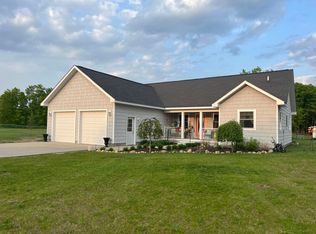 10849 Lewis Rd, Vanderbilt, MI 49795