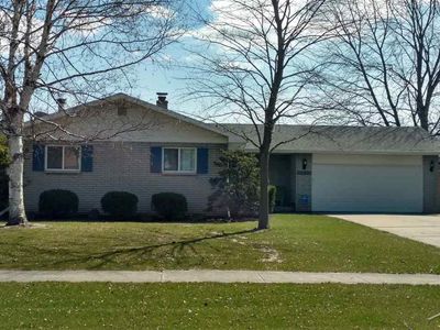 3331 Crestmont Dr, Saginaw, MI, 48603