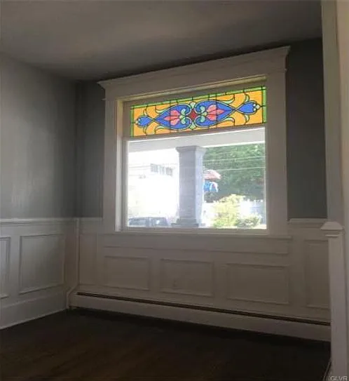 696 Main St — Photo 14