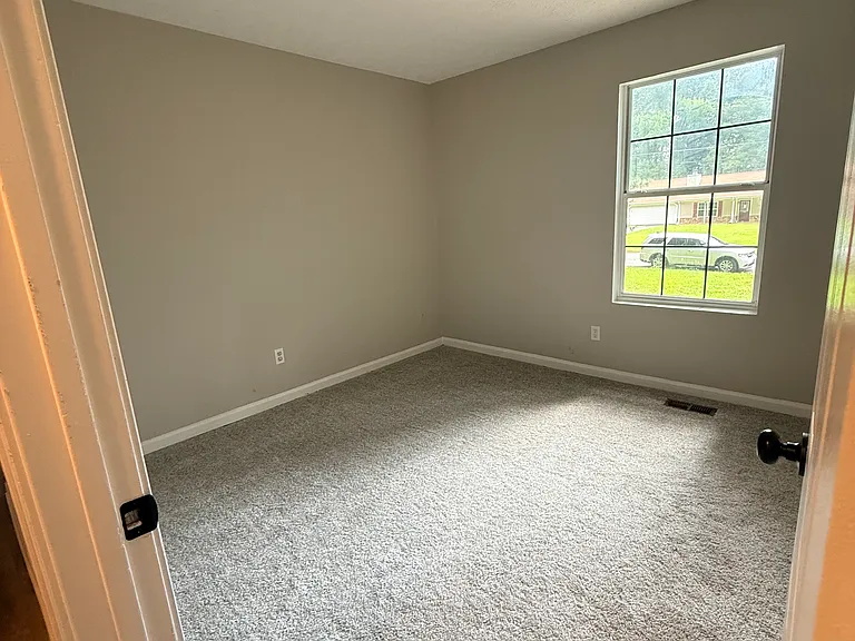 3655 E Melissa Ln — Photo 13