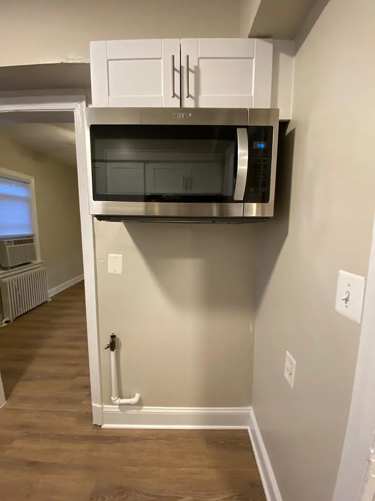 1 bed, $1,525 — Photo 2
