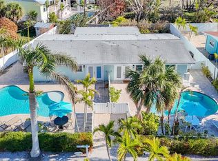 207 75th St #E, Holmes Beach, FL 34217