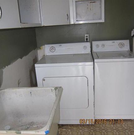 2nd image of 922 Whig St