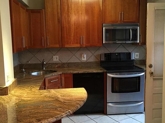 4th image of 16 Ashby St Unit 2-16D