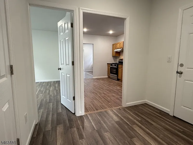 4 bed, 1.0 bath, $3,500 — Photo 4