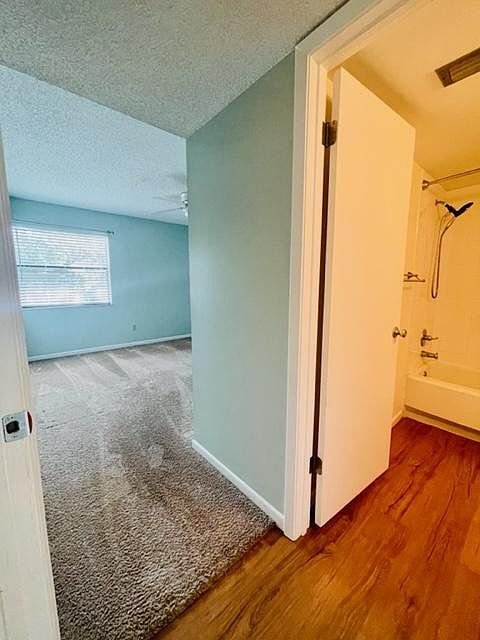 Main Bedroom and Bathroom located inside the walkway to the bedroom. Nice for Privacy when guests are in town.