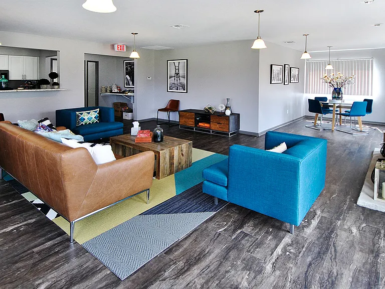 The View Apartments and Townhomes — Photo 7