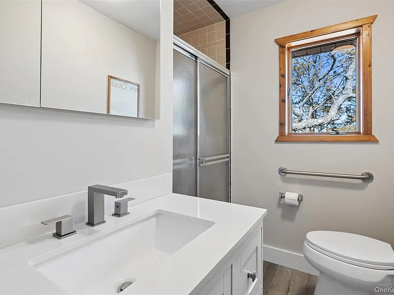 171 Harbor Beach Rd — Photo 22