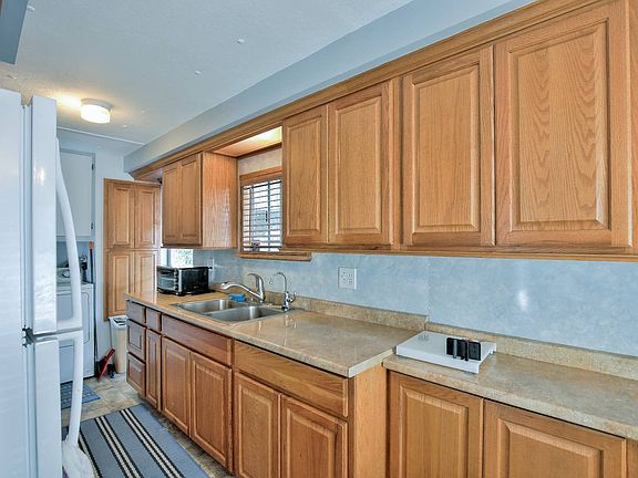 4th image of 1885 E Bayshore Rd Spc 46
