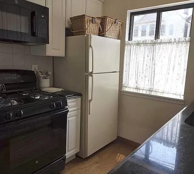 601 Davis Ave #3 — Photo 9