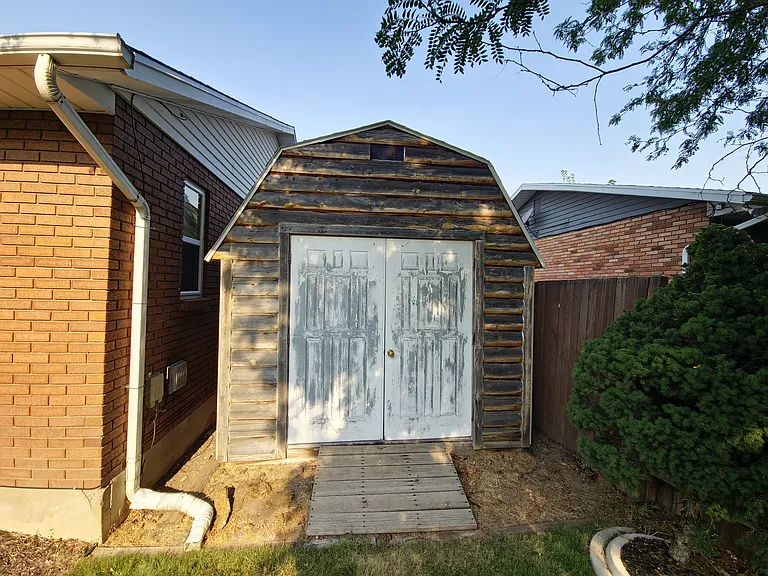 1320 N 600 W — Photo 25