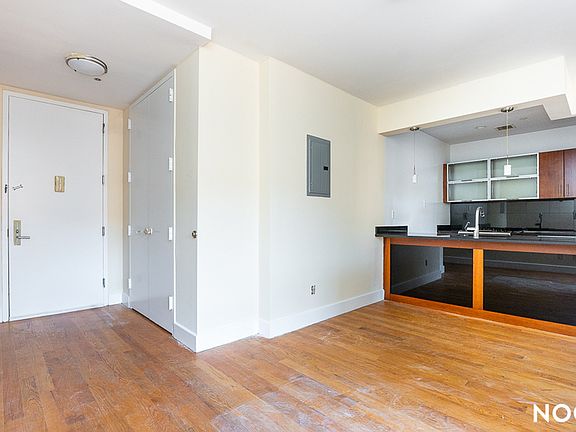 2nd image of 756 Myrtle Ave APT 5C
