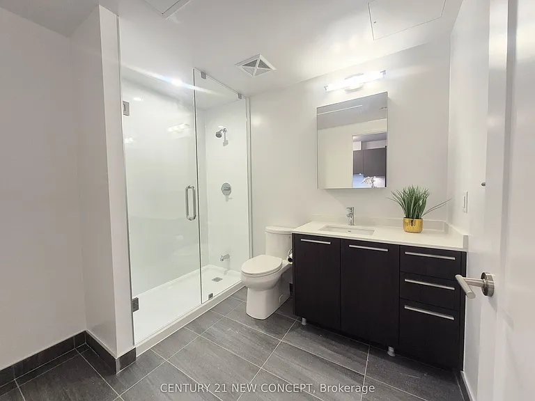 65 Broadway Ave S #209 — Photo 9