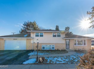 8501 Sayre Ave, Burbank, IL 60459