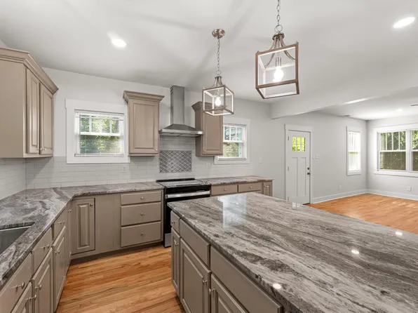 579 N Evergreen St, Memphis, TN 38112