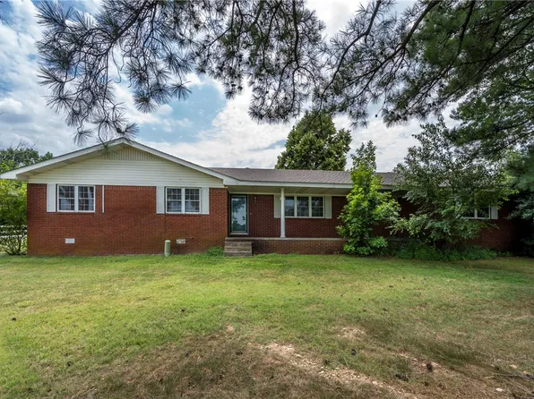 459 Falling Springs Rd, Decatur, AR 72722