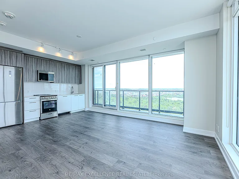 215 Veterans Dr #1008S — Photo 19