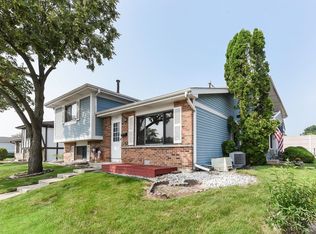 6070 Fremont Dr, Hanover Park, IL 60133