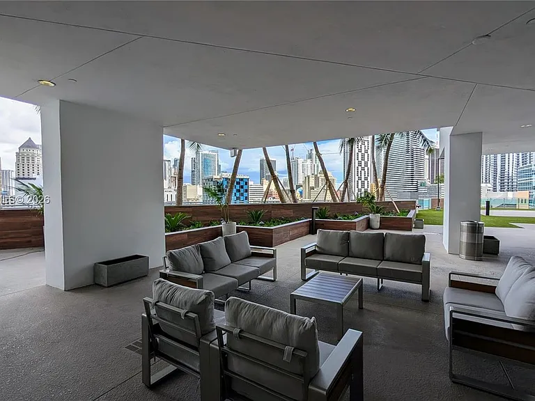 350 S Miami Ave #704 — Photo 31