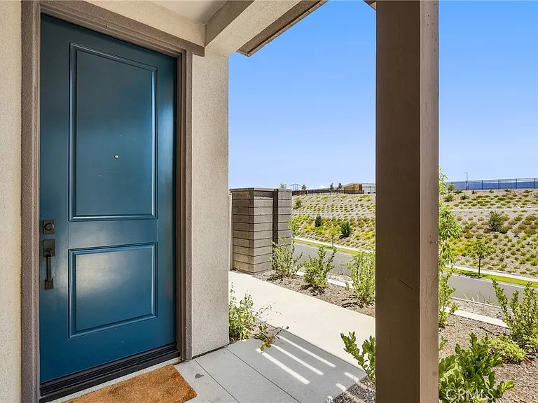 880 Cornelia Way Rancho — Photo 3