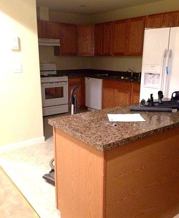 3rd image of 180 White Sands Way