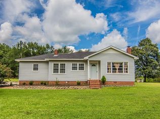 139 Oakview Farms Rd, Woodruff, SC 29388