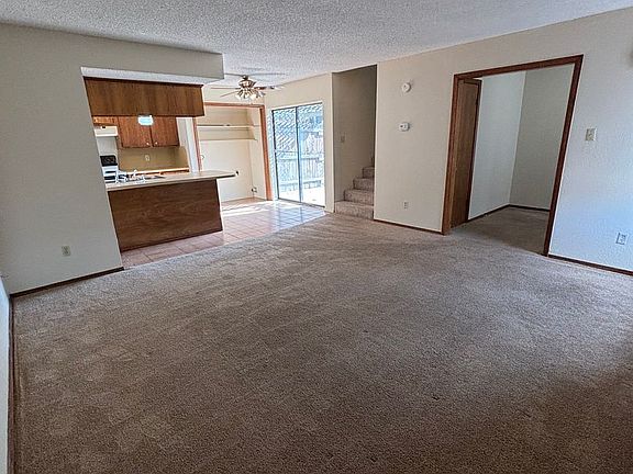 3rd image of 901 NE Tortoise Dr Unit B