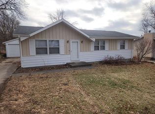 101 W 7th Ave, Indianola, IA 50125