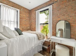 236 E 5th St APT D2, New York, NY 10003