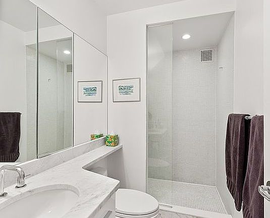 5th image of 2373 Broadway APT 1610