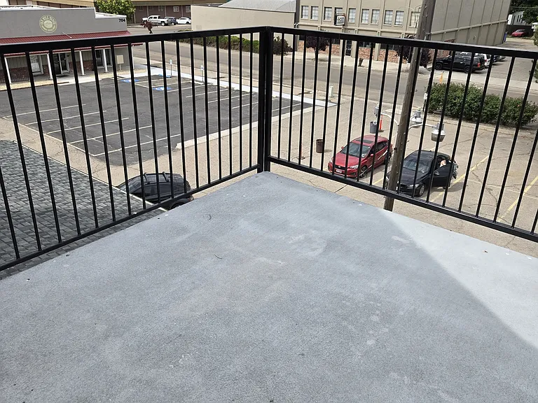 109 N Kimball Ave #B — Photo 2