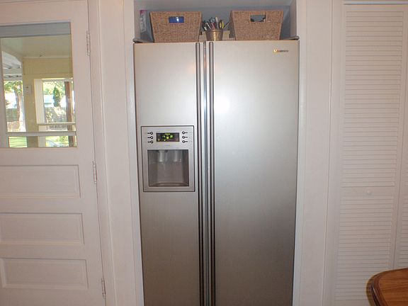 Side-by-side fridge