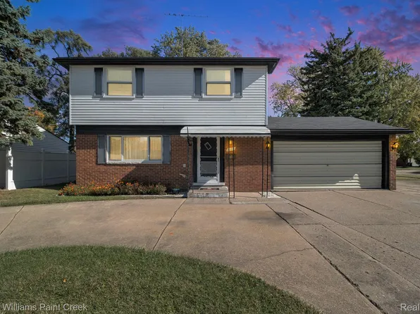 8125 Willesdon Sq, Sterling Heights, MI 48312