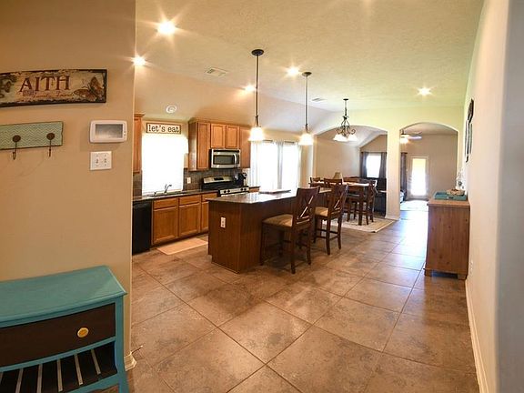 5th image of 11303 Elizabeth Brook Dr