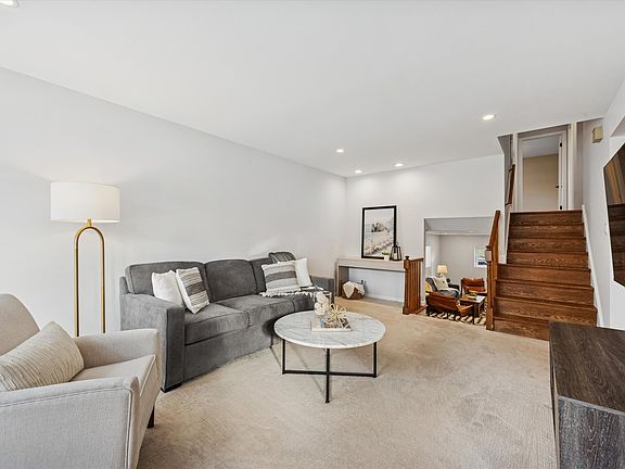 3rd image of 4129 Park Ave