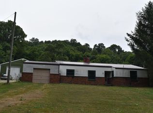 2367 Short Creek Rd, Wheeling, WV 26003