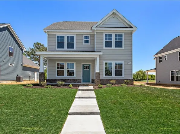 1009 Hillpoint Rd, Suffolk, VA 23434