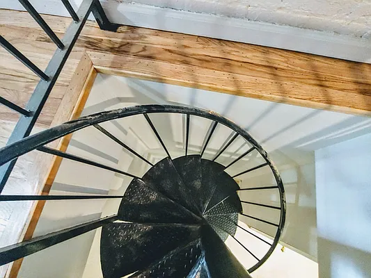 Rented by Carnegie Management Inc | media 19