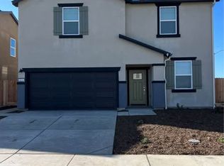 4698 Athena Dr, Merced, CA 95348