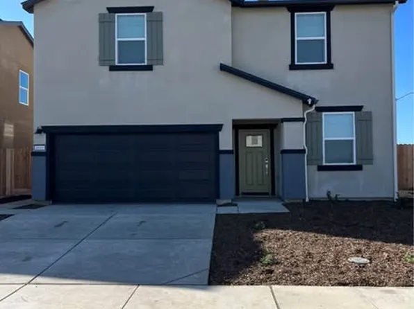 4698 Athena Dr, Merced, CA 95348