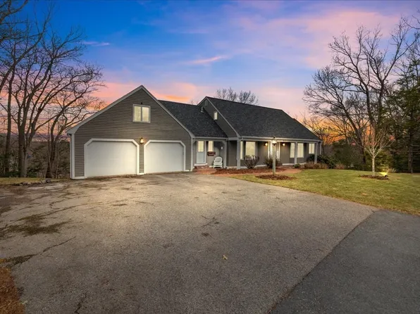 102 Spring Ln, Canton, MA 02021