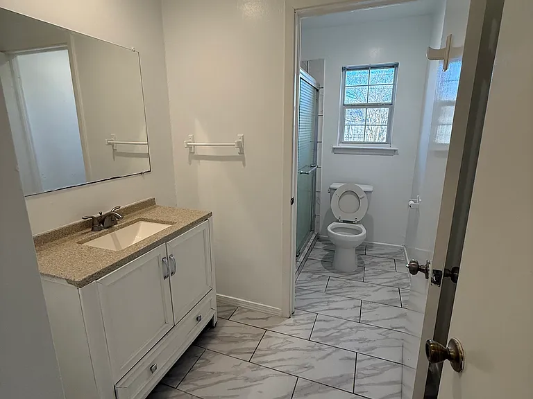 2529 Rutgers Dr — Photo 14