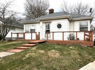 1290 Wood St, Crete, IL 60417