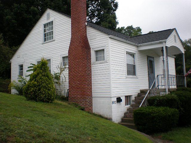 1st image of 802 N Oakwood Ave
