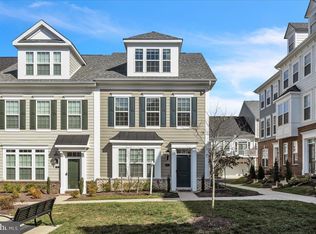 411 Buckeye Cir, La Plata, MD 20646