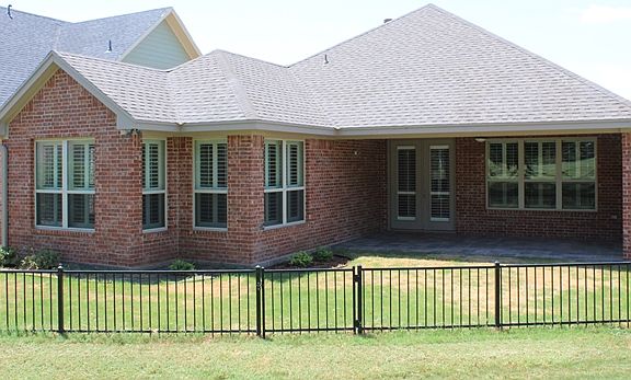3rd image of 5534 Club Park Way